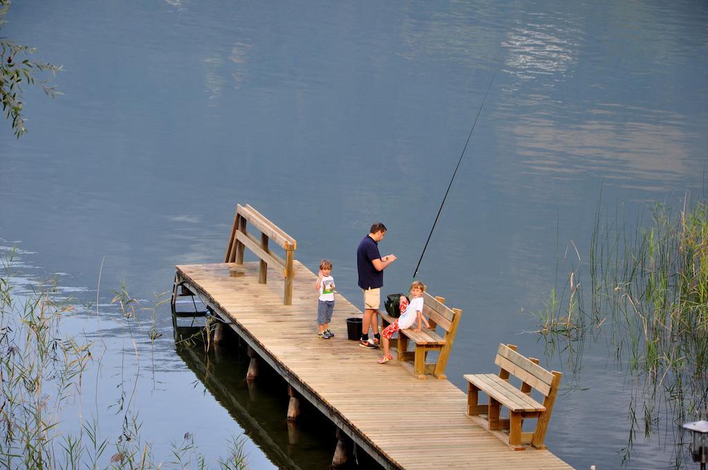 Seehaus Karantanien Am Ossiacher See Zewnętrze zdjęcie